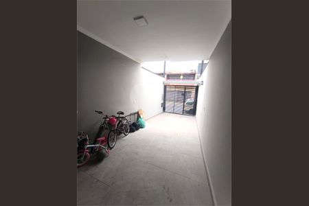 Casa à venda com 143m², 3 quartos e 2 vagas