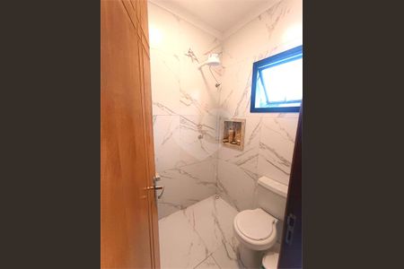 Casa à venda com 143m², 3 quartos e 2 vagas