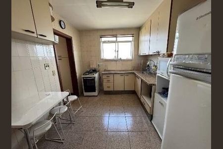 Apartamento à venda com 150m², 4 quartos e 2 vagas