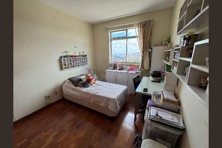 Apartamento à venda com 4 quartos, 150m² em Buritis, Belo Horizonte