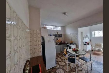 Casa à venda com 133m², 3 quartos e 2 vagas Casa à venda com 133m², 3 quartos e 2 vagasFoto 04