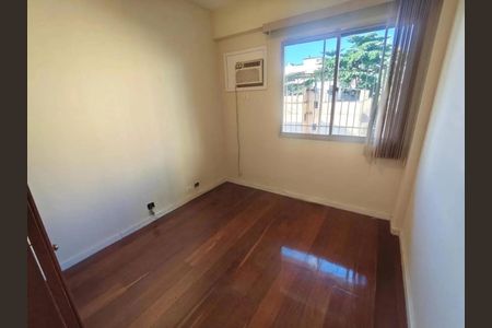 Apartamento à venda com 115m², 3 quartos e 2 vagas