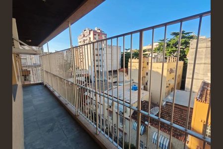 Apartamento à venda com 115m², 3 quartos e 2 vagas