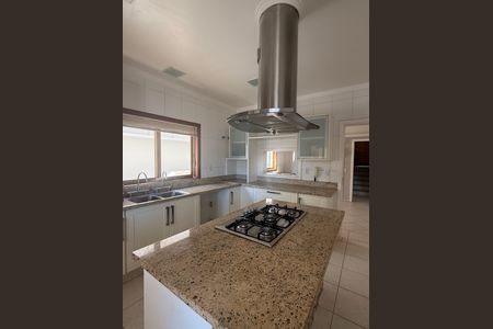Casa à venda com 375m², 3 quartos e 4 vagas