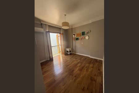 Casa à venda com 375m², 3 quartos e 4 vagas