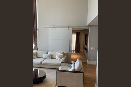 Apartamento para alugar com 157m², 2 quartos e 3 vagas