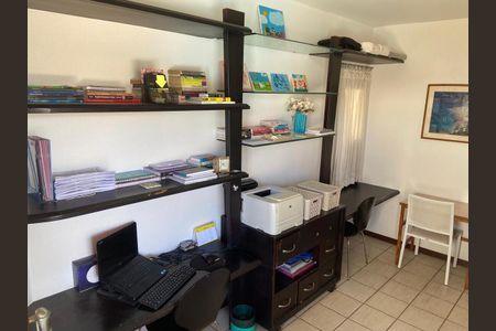 Casa para alugar com 390m², 5 quartos e 3 vagasQuarto