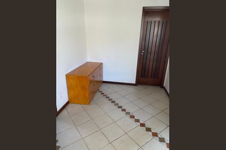 Casa para alugar com 390m², 5 quartos e 3 vagasQuarto