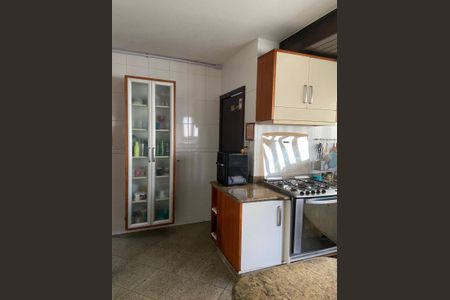 Casa para alugar com 390m², 5 quartos e 3 vagasCozinha