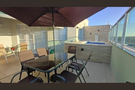 Apartamento à venda com 148m², 3 quartos e 4 vagas