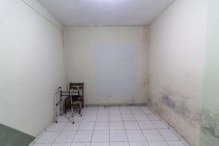 Casa para alugar com 120m², 2 quartos e 2 vagasEdícula