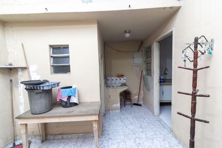 Casa para alugar com 120m², 2 quartos e 2 vagasÁrea de Serviço