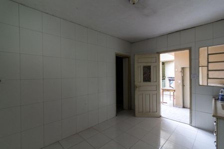 Casa para alugar com 120m², 2 quartos e 2 vagasEdícula