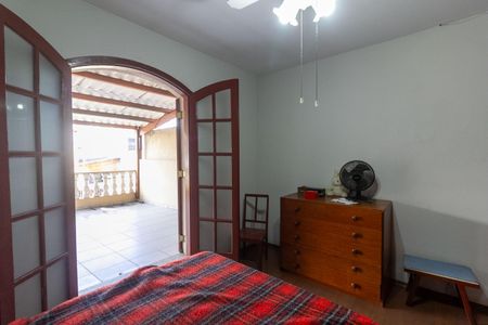 Casa para alugar com 120m², 2 quartos e 2 vagasQuarto 1