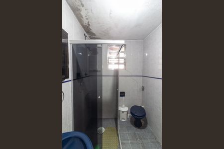 Casa para alugar com 120m², 2 quartos e 2 vagasBanheiro Social
