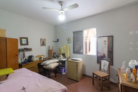 Casa para alugar com 120m², 2 quartos e 2 vagasQuarto 2