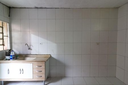Casa para alugar com 120m², 2 quartos e 2 vagasEdícula
