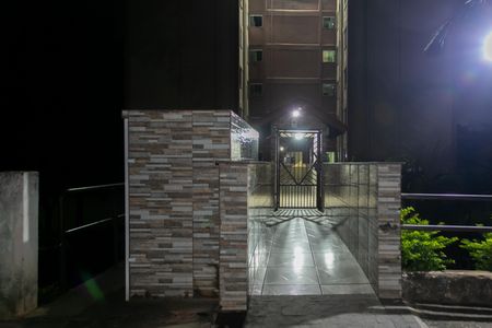 Apartamento para alugar com 48m², 2 quartos e 1 vaga Apartamento para alugar com 48m², 2 quartos e 1 vagaEntrada do Bloco