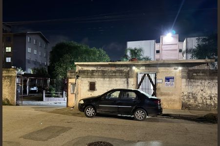 Apartamento para alugar com 48m², 2 quartos e 1 vaga Apartamento para alugar com 48m², 2 quartos e 1 vagaFachada