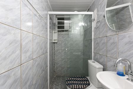 Apartamento para alugar com 48m², 2 quartos e 1 vaga Apartamento para alugar com 48m², 2 quartos e 1 vagaBanheiro