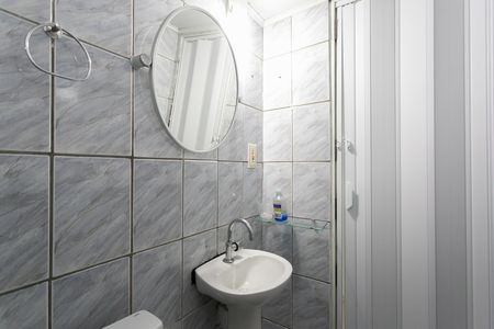 Apartamento para alugar com 48m², 2 quartos e 1 vaga Apartamento para alugar com 48m², 2 quartos e 1 vagaBanheiro