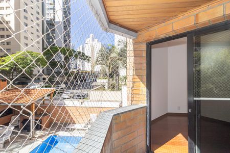 Apartamento para alugar com 189m², 4 quartos e 2 vagas Apartamento para alugar com 189m², 4 quartos e 2 vagasVaranda da Sala de Jantar