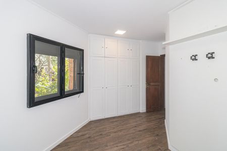 Apartamento para alugar com 189m², 4 quartos e 2 vagas Apartamento para alugar com 189m², 4 quartos e 2 vagasQuarto Suíte 1