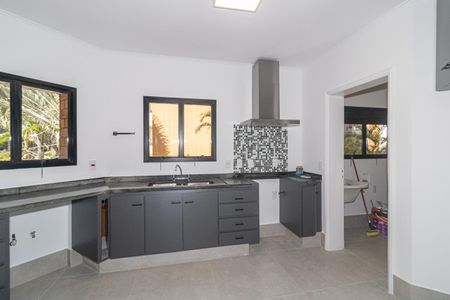 Apartamento para alugar com 189m², 4 quartos e 2 vagas Apartamento para alugar com 189m², 4 quartos e 2 vagasCozinha