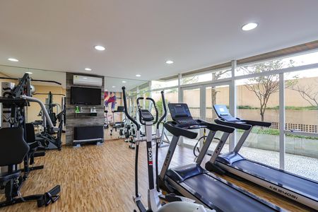 Apartamento para alugar com 244m², 4 quartos e 4 vagas