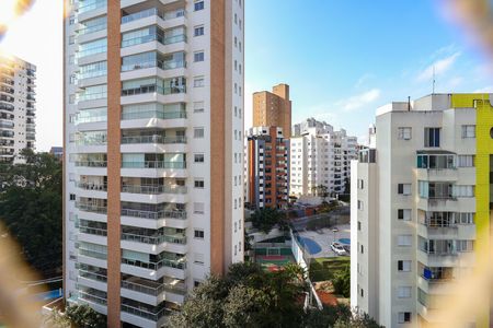 Apartamento para alugar com 244m², 4 quartos e 4 vagas