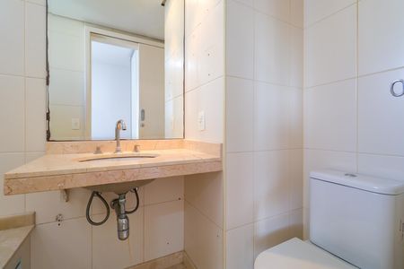 Apartamento para alugar com 244m², 4 quartos e 4 vagas