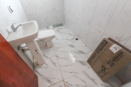 Casa à venda com 225m², 3 quartos e sem vagaBanheiro Casa 2