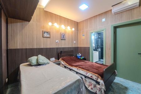 Apartamento à venda com 148m², 3 quartos e sem vaga Apartamento à venda com 148m², 3 quartos e sem vagaSuíte 1