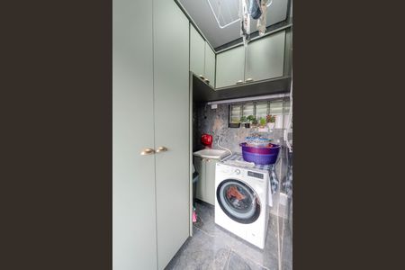 Apartamento à venda com 148m², 3 quartos e sem vaga Apartamento à venda com 148m², 3 quartos e sem vagaÁrea de Serviço