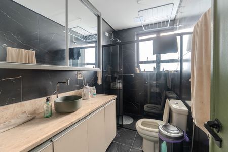 Apartamento à venda com 148m², 3 quartos e sem vaga Apartamento à venda com 148m², 3 quartos e sem vagaBanheiro da Suíte 1