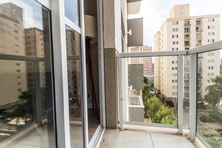 Apartamento à venda com 53m², 1 quarto e 1 vaga Apartamento à venda com 53m², 1 quarto e 1 vagaVaranda