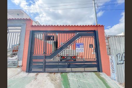 Casa para alugar com 100m², 2 quartos e 1 vaga Casa para alugar com 100m², 2 quartos e 1 vagaFachada