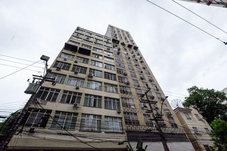 Apartamento à venda com 63m², 1 quarto e sem vaga