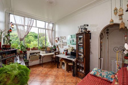 Apartamento à venda com 63m², 1 quarto e sem vaga