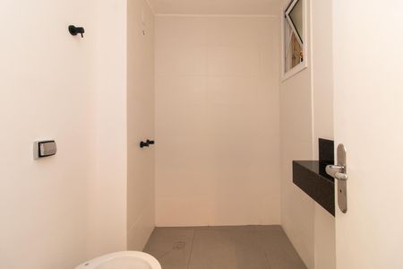 Apartamento à venda com 58m², 2 quartos e sem vaga Apartamento à venda com 58m², 2 quartos e sem vagaBanheiro
