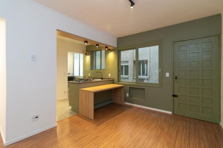Sala de apartamento à venda com 2 quartos, 58m² em Centro Histórico, Porto Alegre