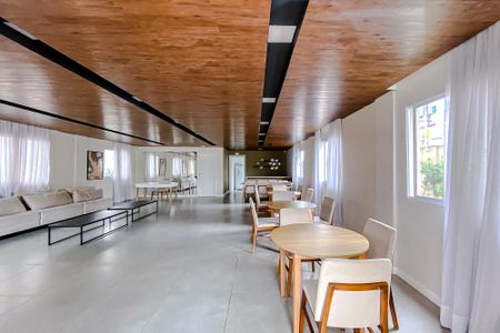 Apartamento para alugar com 34m², 2 quartos e sem vaga Apartamento para alugar com 34m², 2 quartos e sem vagaÁrea comum - Salão de festas