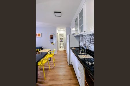 Apartamento para alugar com 34m², 2 quartos e sem vaga Apartamento para alugar com 34m², 2 quartos e sem vagaCozinha e Área de Serviço