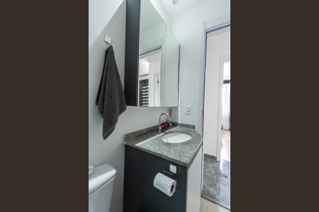 Apartamento à venda com 50m², 2 quartos e 1 vaga Apartamento à venda com 50m², 2 quartos e 1 vagaBanheiro