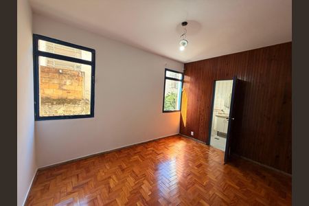 Apartamento para alugar com 105m², 3 quartos e 1 vaga Apartamento para alugar com 105m², 3 quartos e 1 vagaQuarto