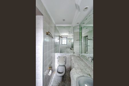 Apartamento para alugar com 180m², 4 quartos e 3 vagasBanheiro da Suíte