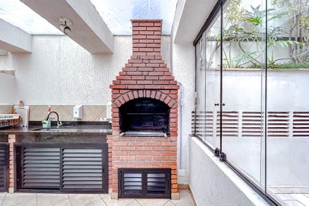 Apartamento para alugar com 180m², 4 quartos e 3 vagasÁrea comum - Churrasqueira