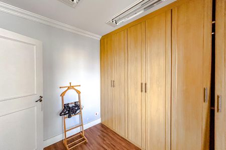 Apartamento para alugar com 180m², 4 quartos e 3 vagasQuarto 3