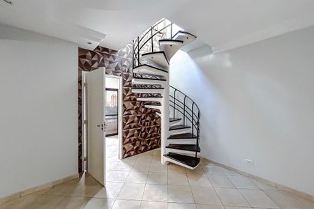 Apartamento para alugar com 180m², 4 quartos e 3 vagasSala