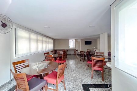 Apartamento para alugar com 180m², 4 quartos e 3 vagasÁrea comum - Salão de festas